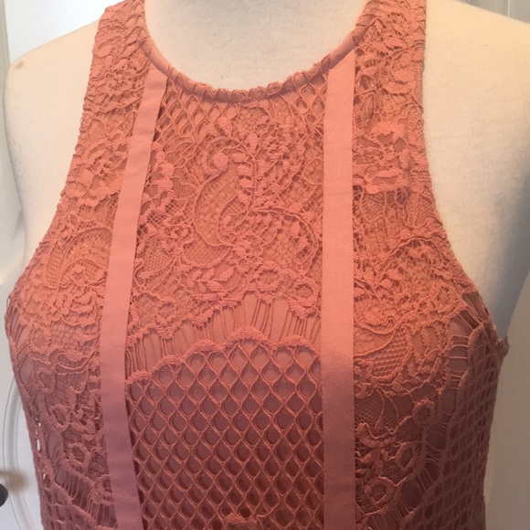 Pink dress - Picture 3 of 5